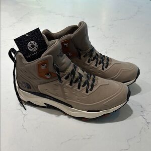 The North Face Vectiv Exploris Mid Futurelight (New)